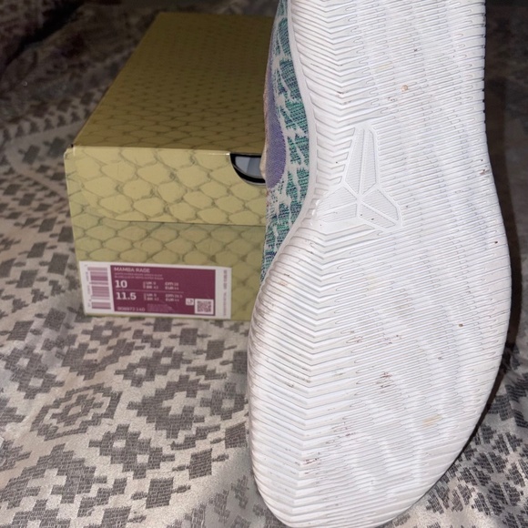 2018 Mamba Rage White/Hyper Grape - Green Mamba Rage White Hyper Grape Hyper Grape Kobe Bright Mango  main image 4